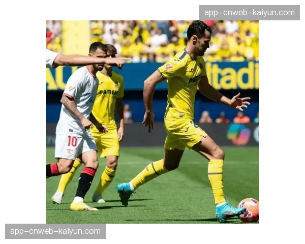 瓦伦西亚2-0战胜比利亚雷亚尔，两粒进球均源于中场抢断后的快速传递