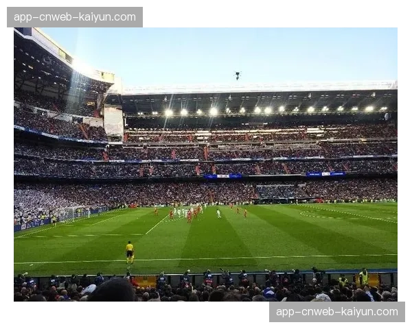 法兰西大球场启动2026年欧冠决赛前的草皮翻新工程